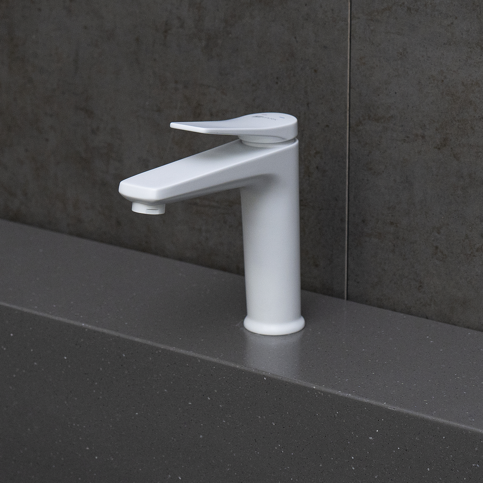 Bronx Смеситель для умывальника средний, монолитный, белый, LM, LM3737MW