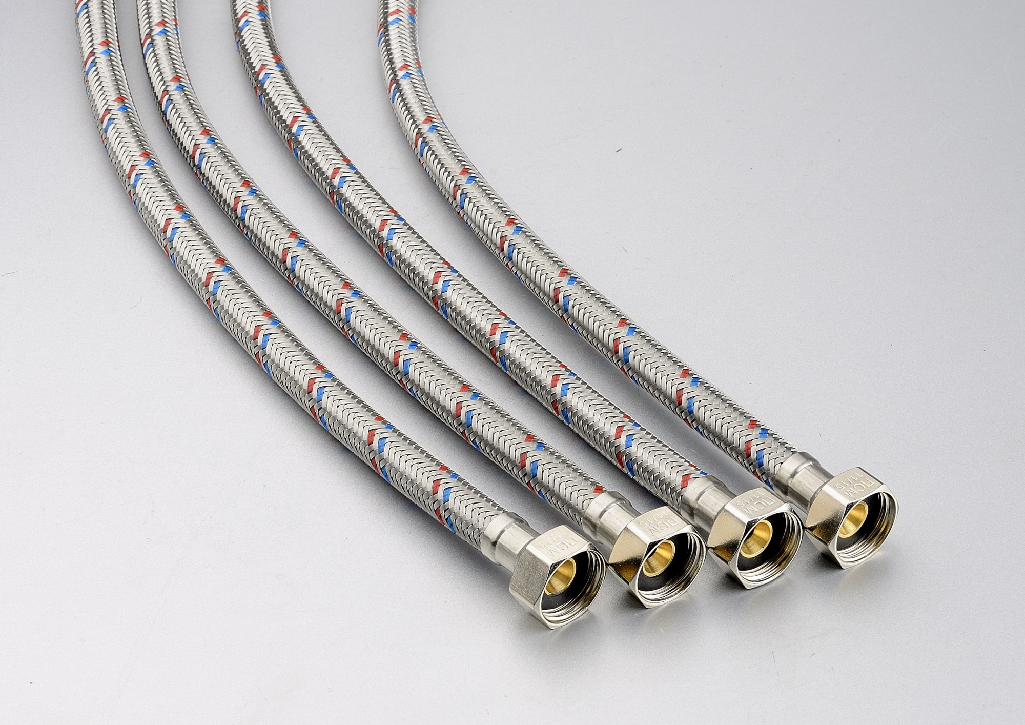 Подводка гибкая ПрофСан для воды 100 см гайка-гайка 1/2-1/2 PS-FF100